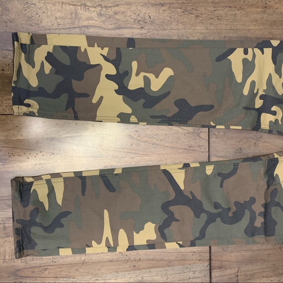 Levi's | 511 Slim Camo Jeans - Picture 5 of 13